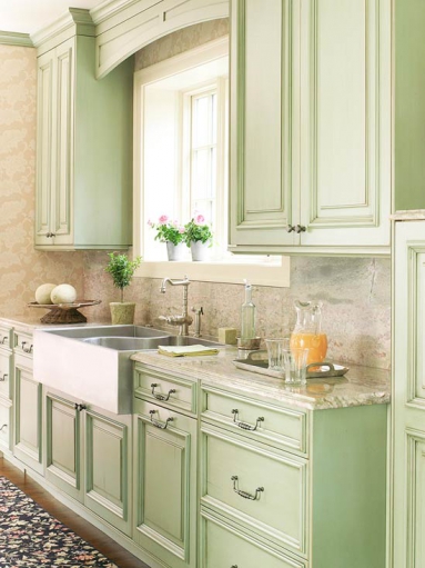Cucine classiche in tonalità di verde