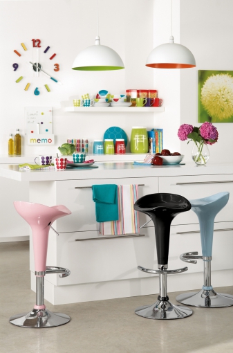 Cucine con un tocco di colore8