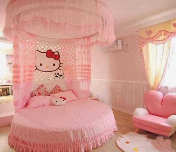 Testiere hello kitty camera da letto per ragazze idee pratiche Foto di camerette per ragazze
