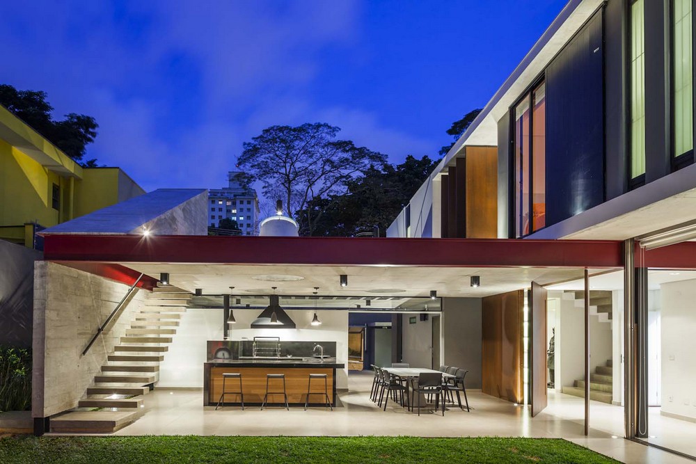 Un Esempio Imponente di Architettura Brasiliana Moderna 23