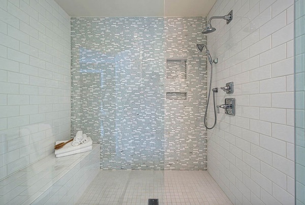 30 idee di docce contemporanee per il vostro bagno 24